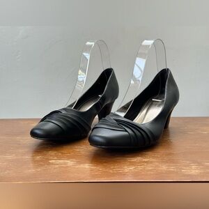 Comfort Plus by Predictions Marjorie Black Pumps Women's Size 8 W